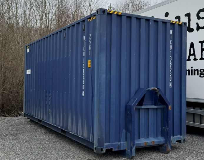 Mixercontainer på lastväxlarram stulen i Sandviken